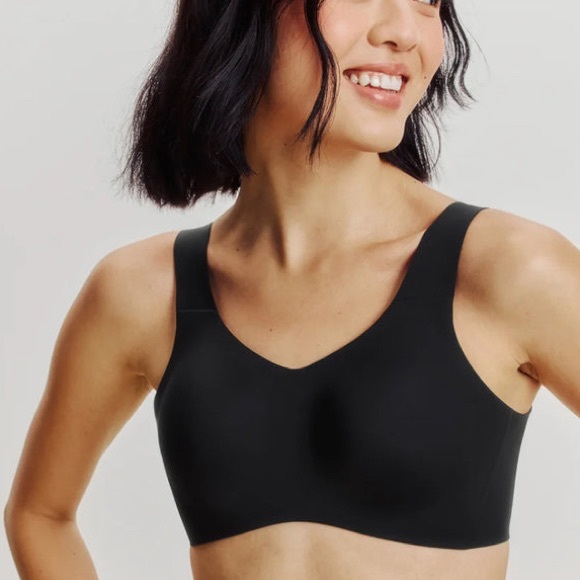 knix Other - KNIX Bra Padded V-Neck Wireless, Size 3 fits:36B, 38B, 36C